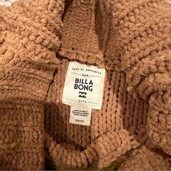 Billabong Turtleneck Sweater - Picture 2 of 3